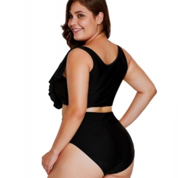 CLOSING New Black Frill Takini Swimsuit - Picture 3 of 8